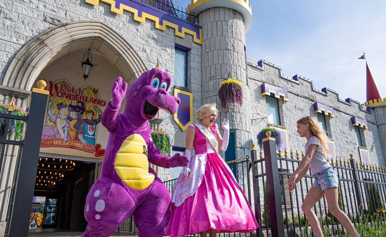 Best Amusement Park for Families & Kids in PA | Dutch Wonderland